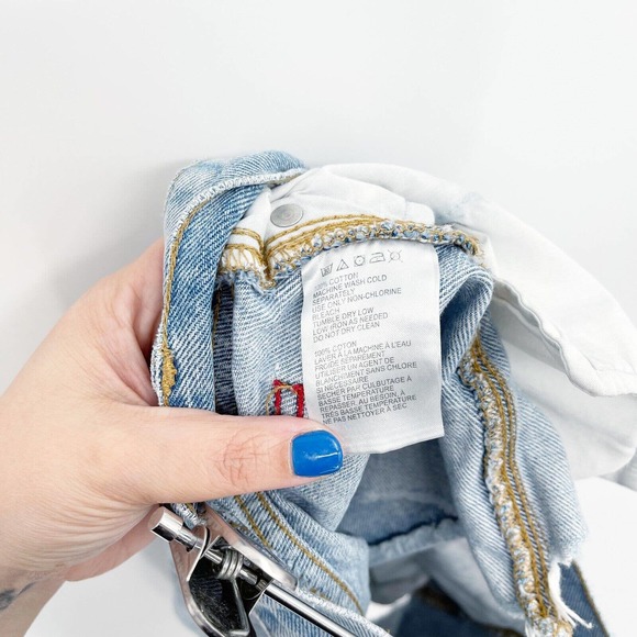 UO BDG Distressed Cheeky Cut Off Shorts Light‎ Wash Sz 28 Raw Hem Denim Mid Rise - Picture 3 of 8